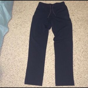 LULULEMON SWEATPANTS